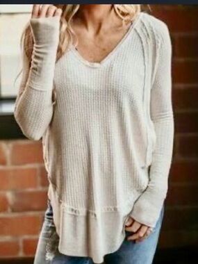 We The Free Oatmeal Catalina Thermal Waffle Knit Top Size Small Oversized.